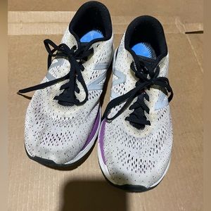 Women’s 9.5 new balance 880 used